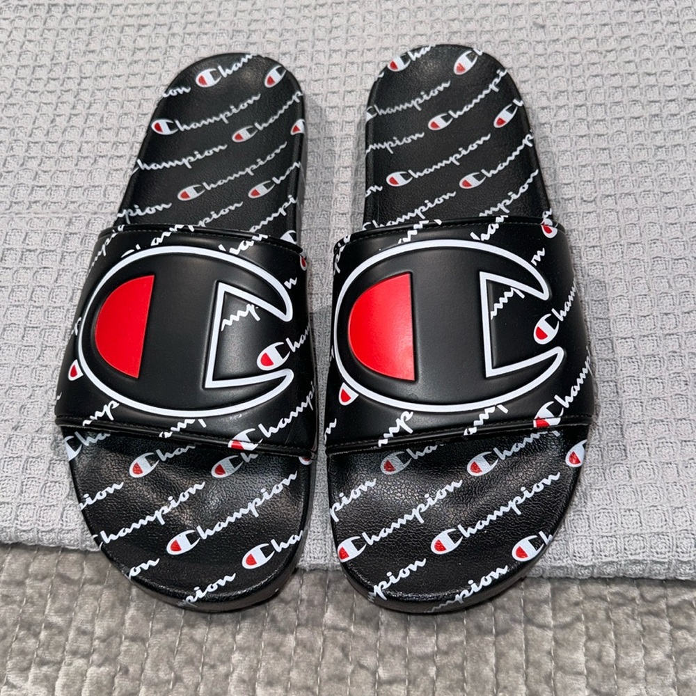 Men’s champion slippers
